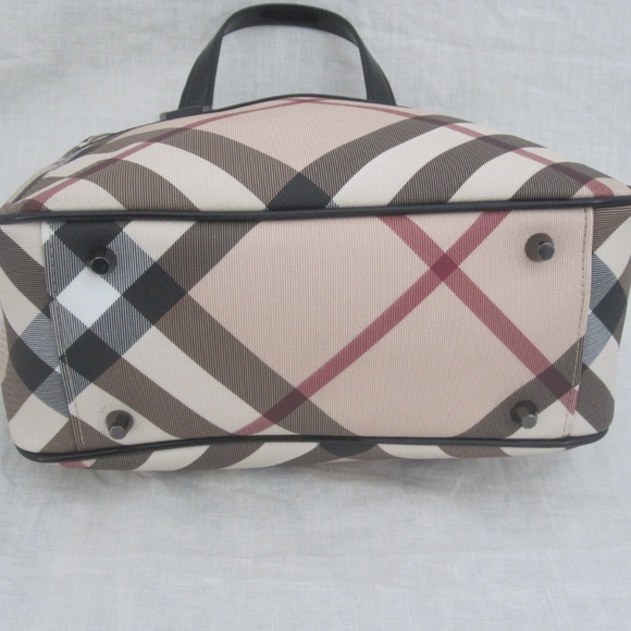 SOLD ON E BAY BURBERRY nova check leather handbag - Picture 8 of 8